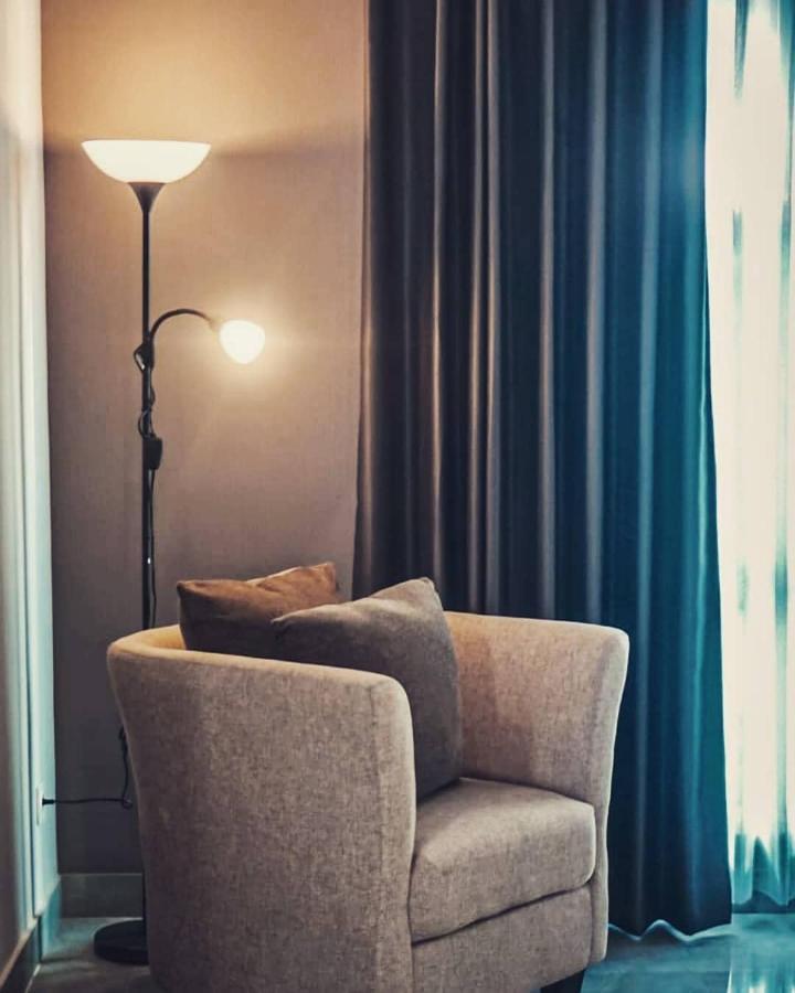 Bess Mansion Hotel Surabaya Wonotjolo المظهر الخارجي الصورة