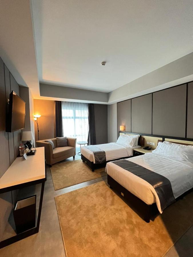 Bess Mansion Hotel Surabaya Wonotjolo المظهر الخارجي الصورة